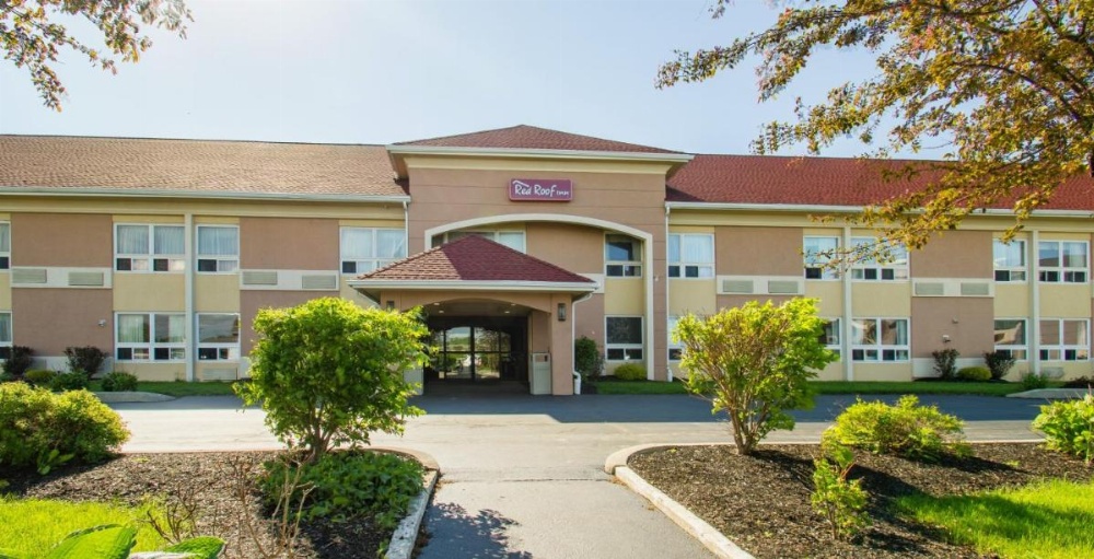 Red Roof Inn Batavia Image 28