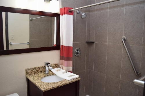 Red Roof Inn Batavia image 34